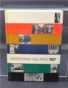 Vintage Encyclopedia Year Book Grolier (1967, Hardcover) Book GY6