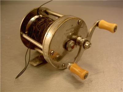 vintage fishing tackle buyers