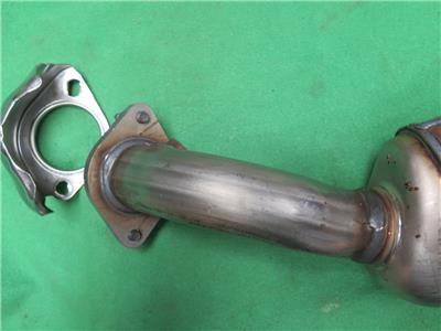 12622978 Gm Catalytic Converter Exhaust 04 07 Cadillac Srx