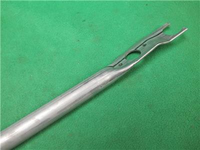 12368639 Gm Windshield Wiper Motor Frame Support 97 05