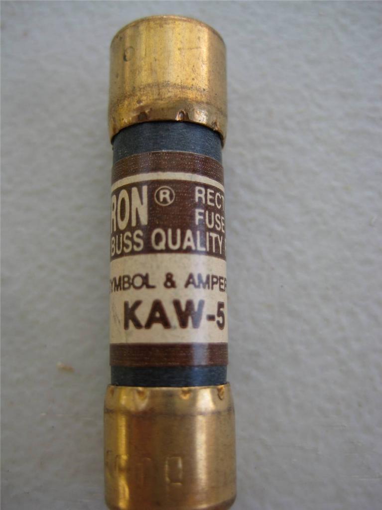 1x fusible de acción rápida BUSSMANN KAW 5 15 o 20 AMPS 130VAC ""DE LOTE ANTIGUO"" - Imagen 2 de 5