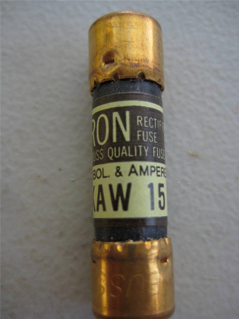 1x fusible de acción rápida BUSSMANN KAW 5 15 o 20 AMPS 130VAC ""DE LOTE ANTIGUO"" - Imagen 3 de 5