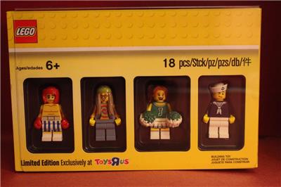 lego toys r us exclusive minifigures