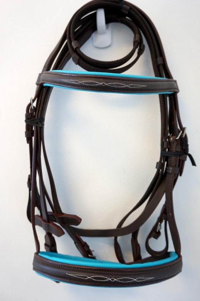 Details about   Teal Padded Fancy Stitch Anatomic Classic Leather Horse Padded Show Bridle 