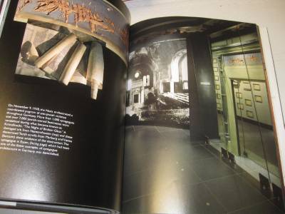 The Holocaust Museum In Washington By Jeshajahu Weinberg Beautiful Gift | Ebay