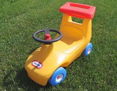 little tikes push and ride car