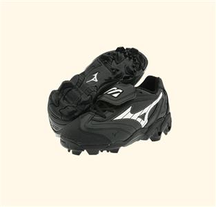 mizuno finch softball cleats
