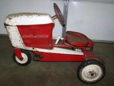 Garton ford tractor #2