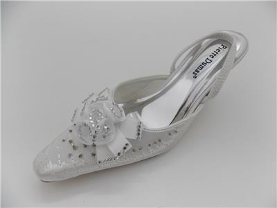 womens white church shoes