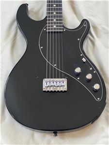 Line 6 Variax 300 Electric Guitar Warmoth Neck XPS Mini Power