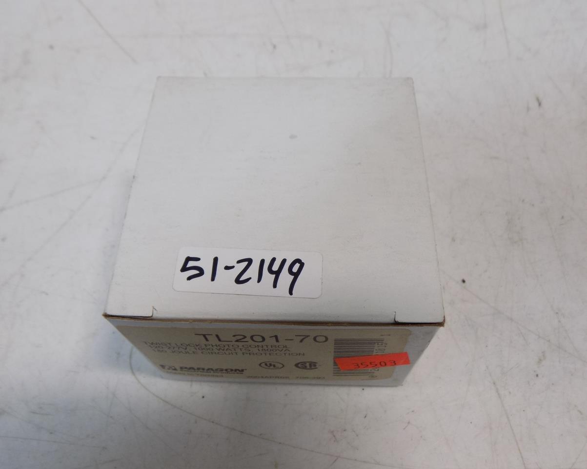 NEW IN BOX PARAGON TWIST LOCK PHOTO CONTROL TL201-70