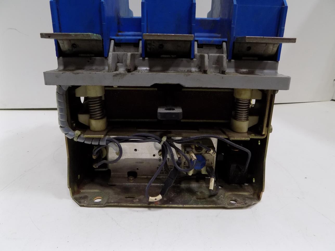A50B1 SER-A1 CUTLER-HAMMER A-C 3-POLE ENCLOSED STARTER C320AS1