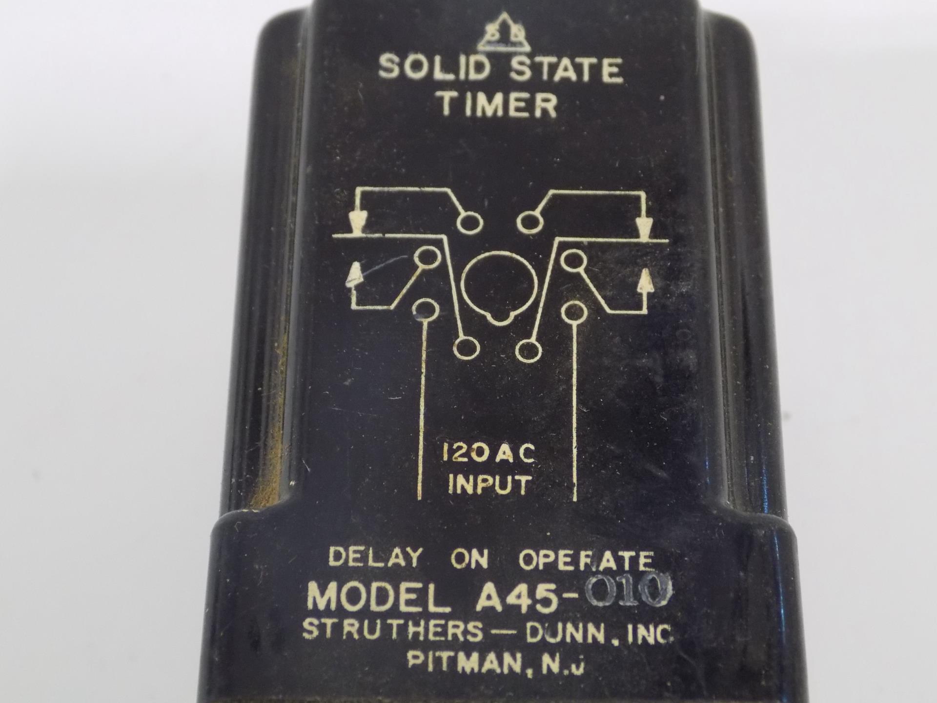 STRUTHERS-DUNN Solid State Timer A45-010A Time Delay Relay
