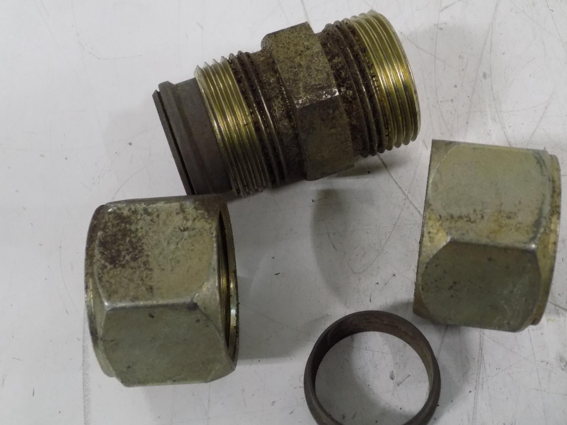 PARKER HYDRAULIC FITTING 16BUS eBay