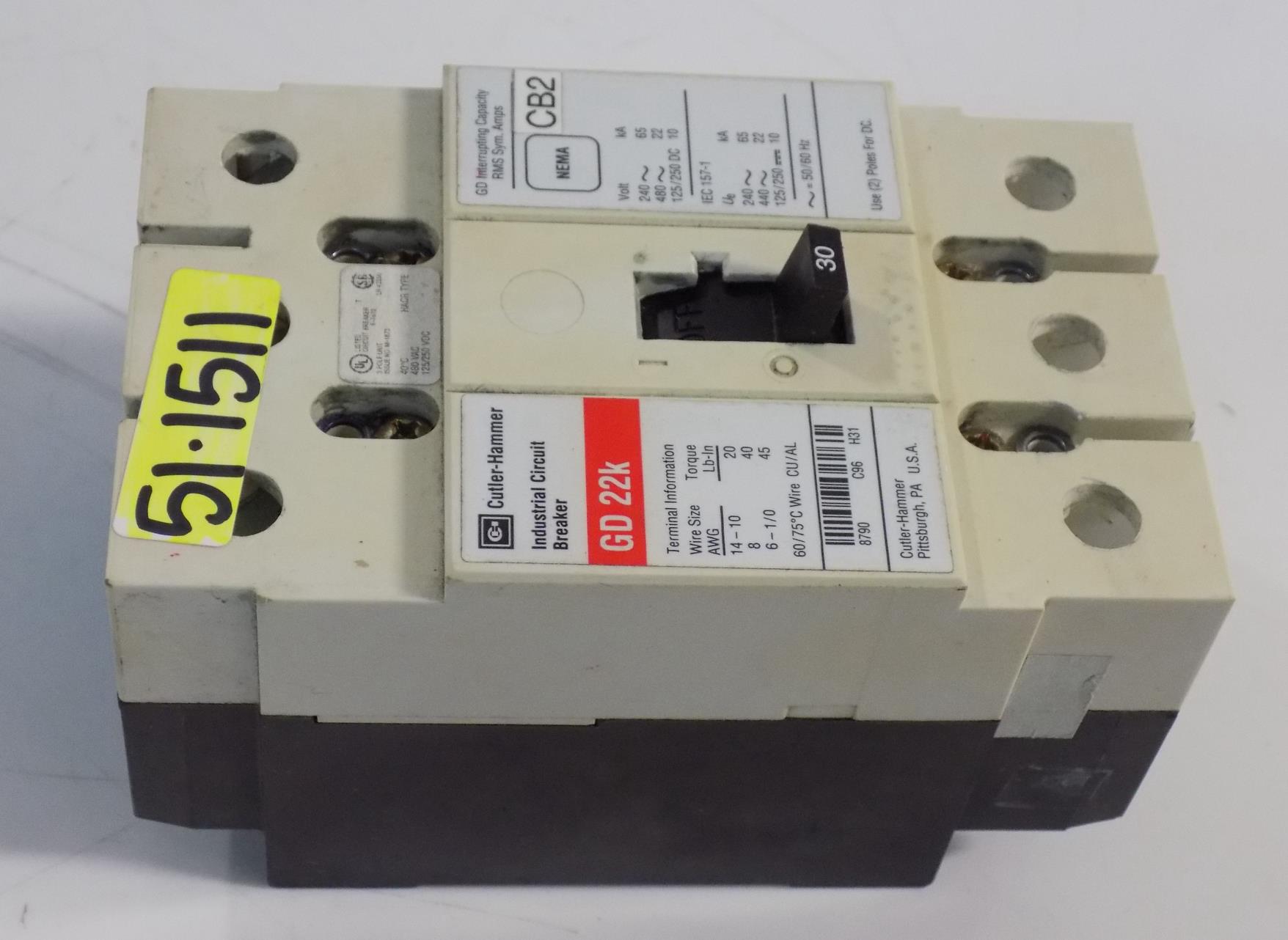 CUTLER-HAMMER 35 AMP 3 POLE CIRCUIT BREAKER GD 22K