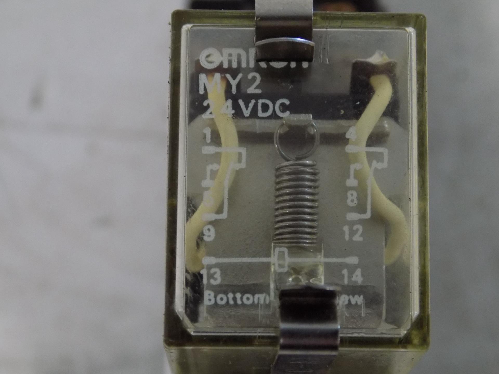 Omron 24vdc Relay My2 W 7amp Base 2968yt