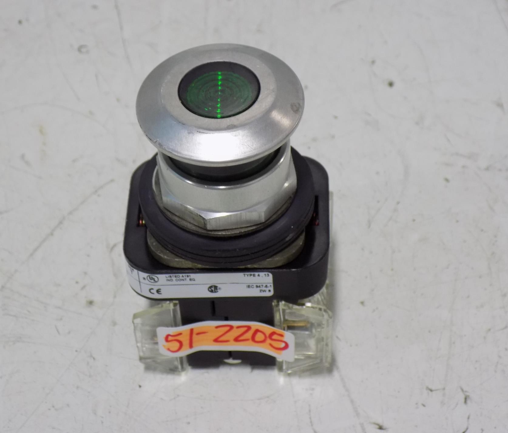 ALLEN BRADLEY 24V AC/DC GREEN PUSH/PULL BUTTON 800TFXNQ24GA7 SERIES T