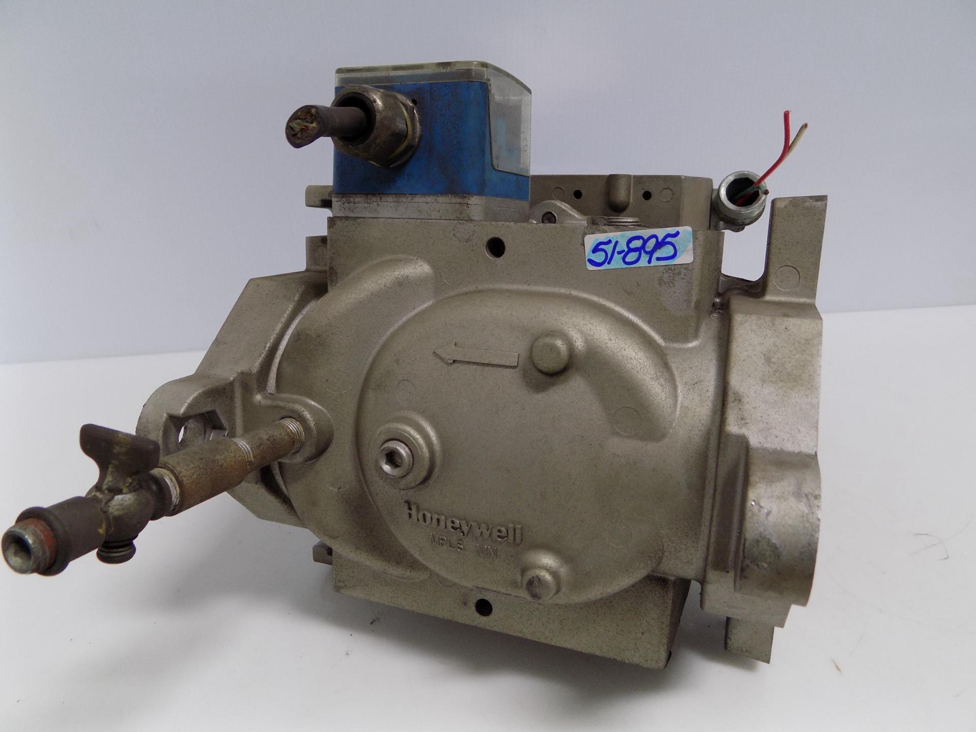 HONEYWELL FLUID POWER GAS VALVE V4055A 1031 eBay