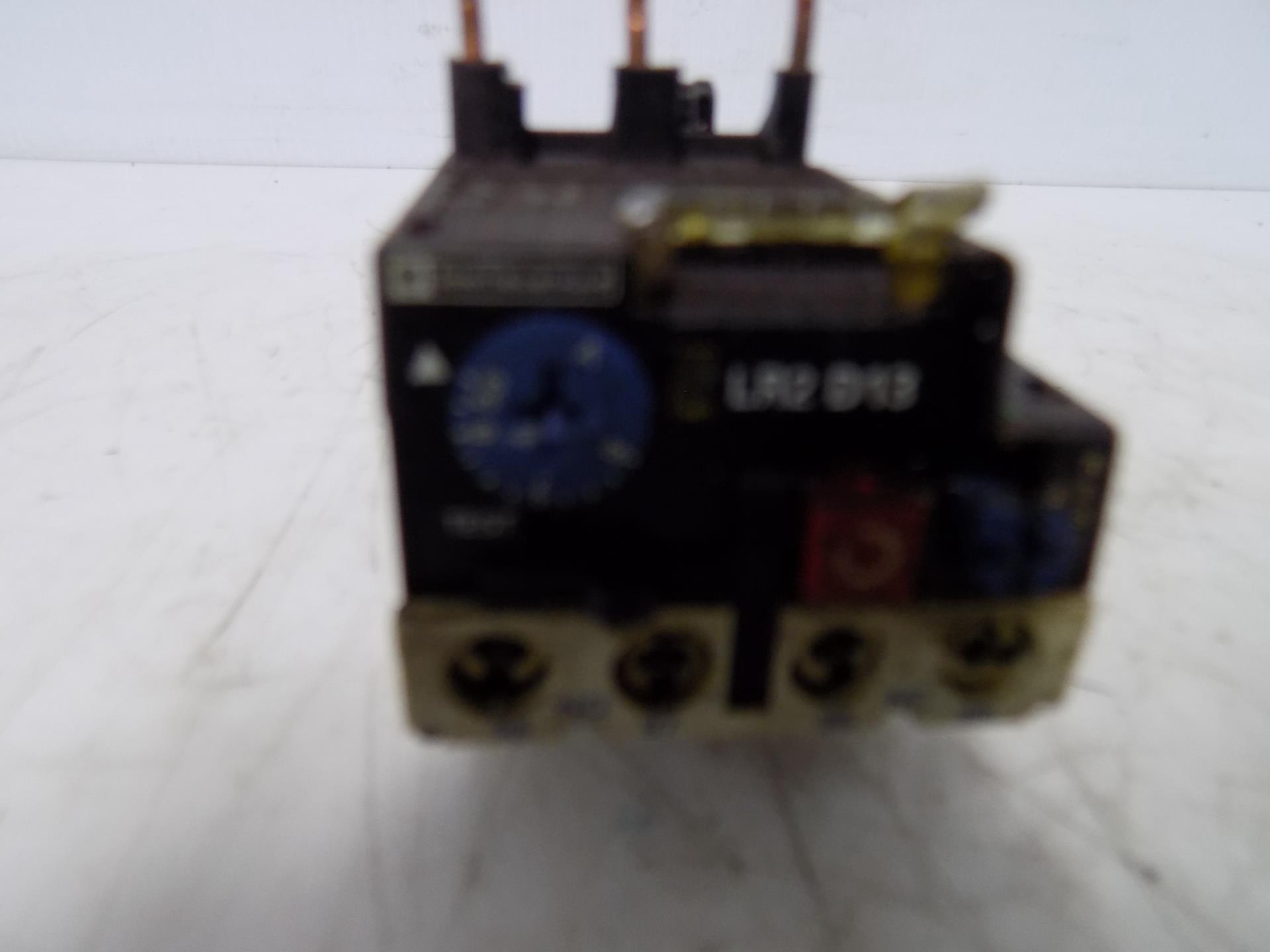 TELEMECANIQUE OVERLOAD RELAY LR2 D13 eBay