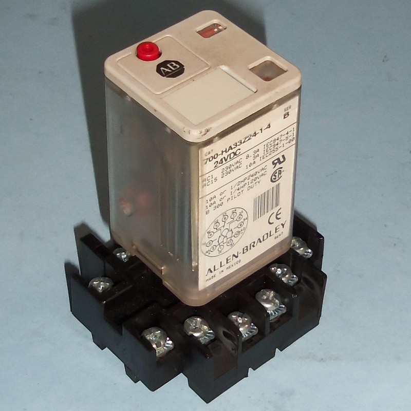 ALLEN BRADLEY 24VDC RELAY 700HA33Z2414 SERIES B WITH BASE *PZF* eBay