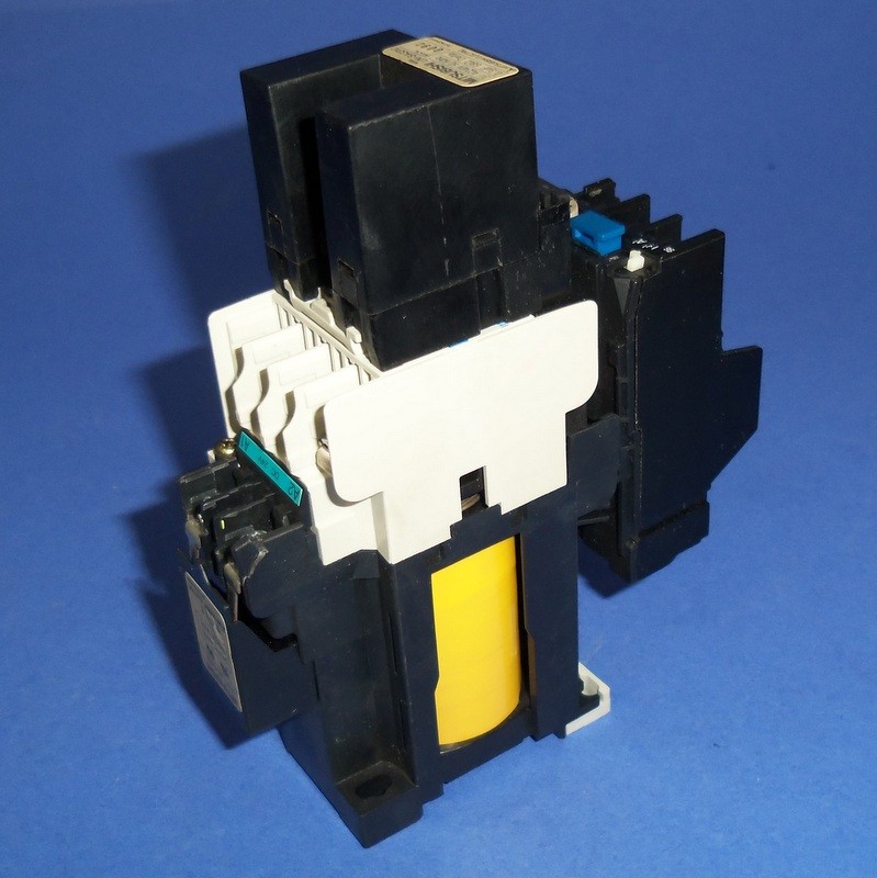MITSUBISHI 20A 24VDC COIL CONTACTOR W/ OVERLOAD RELAY SDN11 W