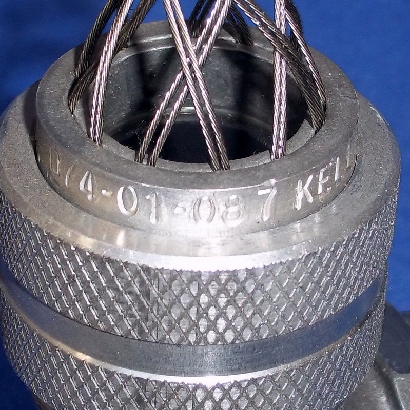 HUBBELL KELLEMS .62.75 CABLE RANGE DELUXE CORD GRIP, 07401087 *NEW