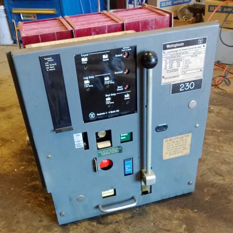 WESTINGHOUSE 800A FRAME LOWVOLTAGE AC POWER CIRCUIT BREAKER TYPE DS