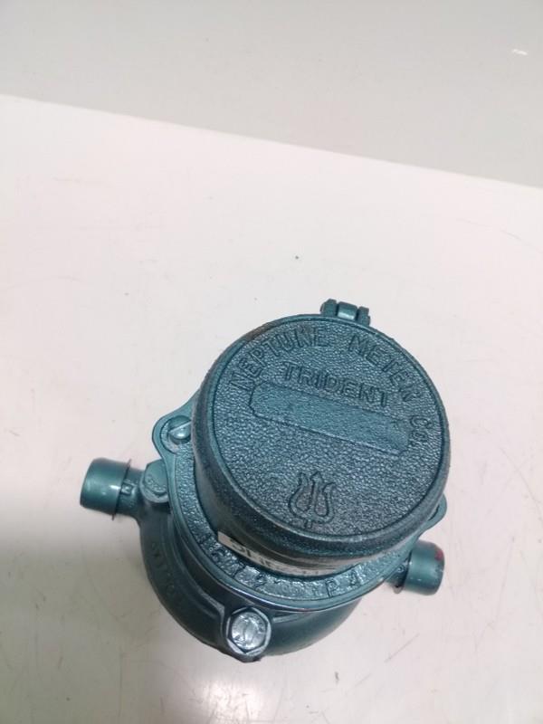 NEPTUNE METER CO 5/8" TRIDENT WATER METER AY1005 NEW eBay