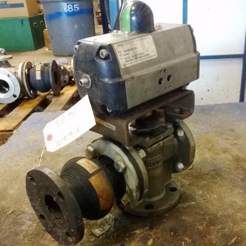 FLOWSERVE B100D DA ACT / BUNA REVERSE ACTING 2" 3WAY VALVE ACTUATOR B100D eBay