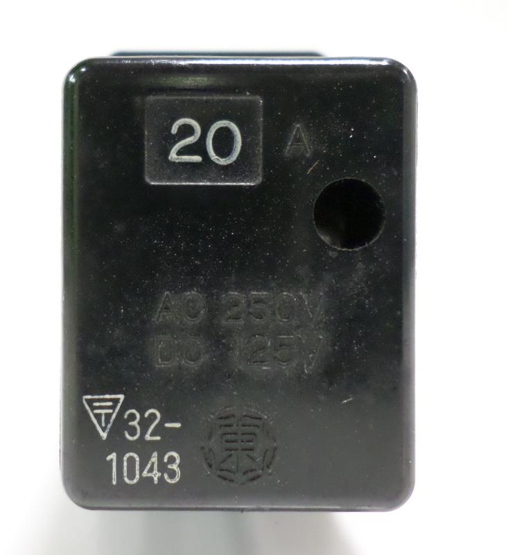Fuse 32 предохранитель