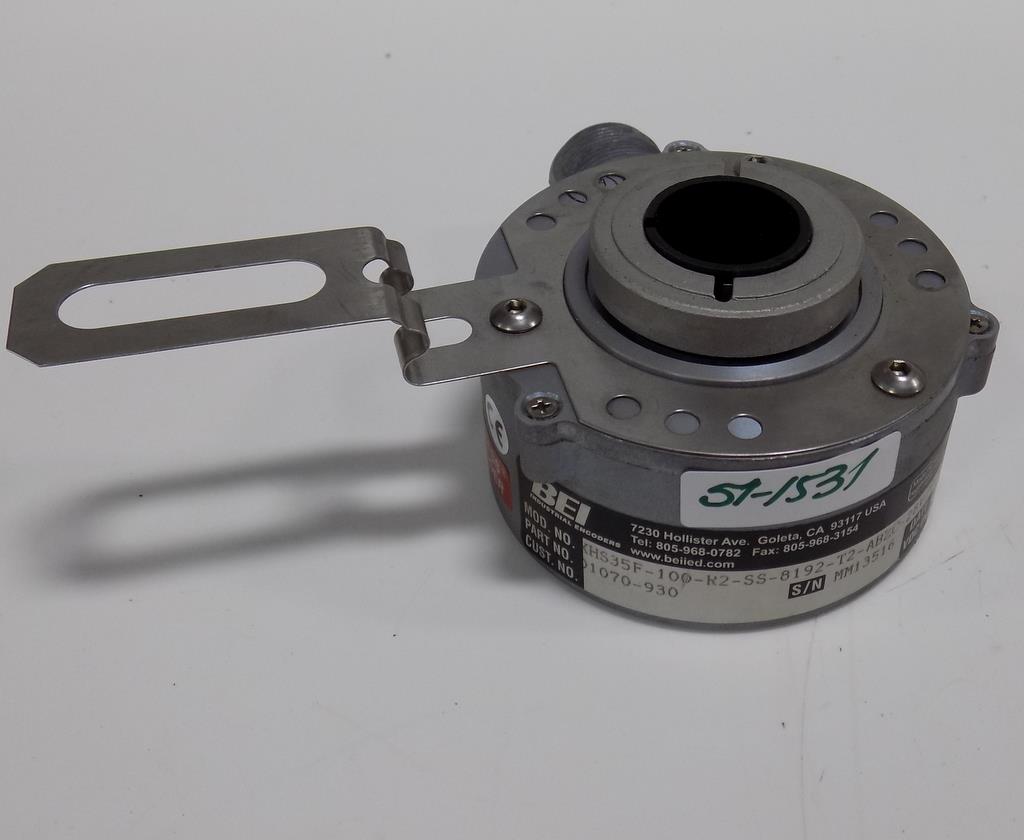 BEI INDUSTRIAL ENCODER KHS35F-100-R2-SS-8192-T2-ABZC-28V/V-SM18 / 01070-930