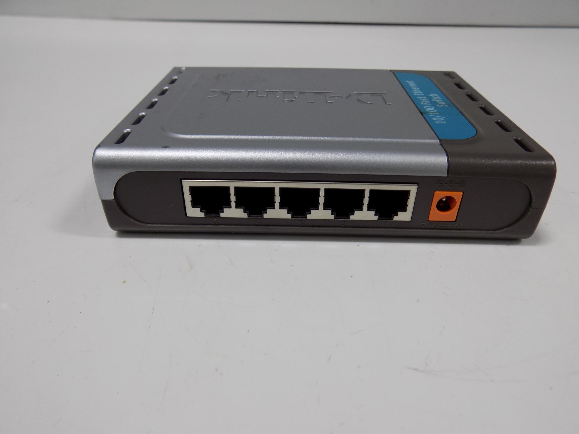 D-LINK MODEL DSS-5+ 10/100 FAST ETHERNET SWITCH CSS5+A...K1 | eBay