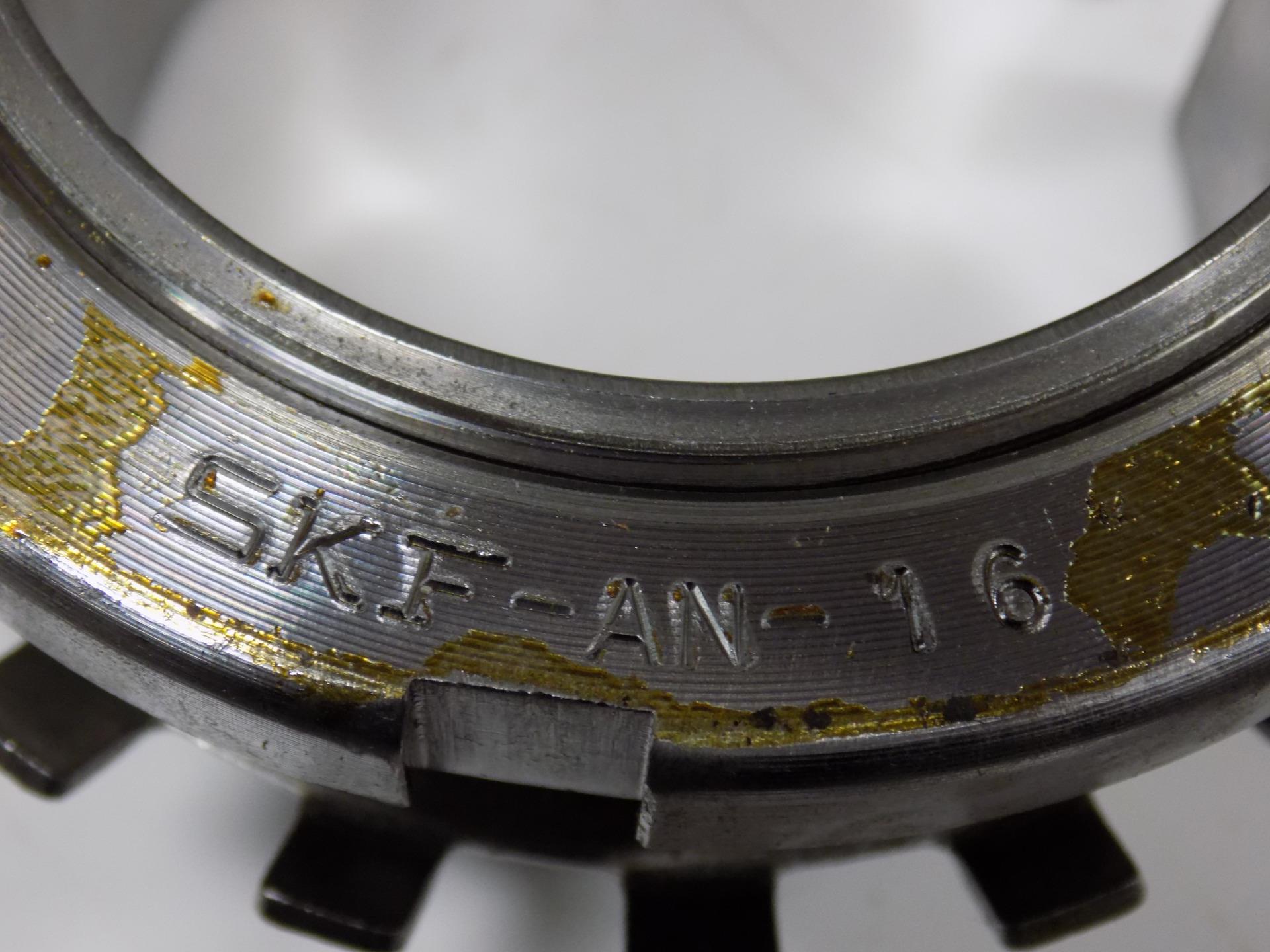 SKF BEARING LOCKING SLEEVE WITH NUT AND WASHER S1623/4 NNB eBay