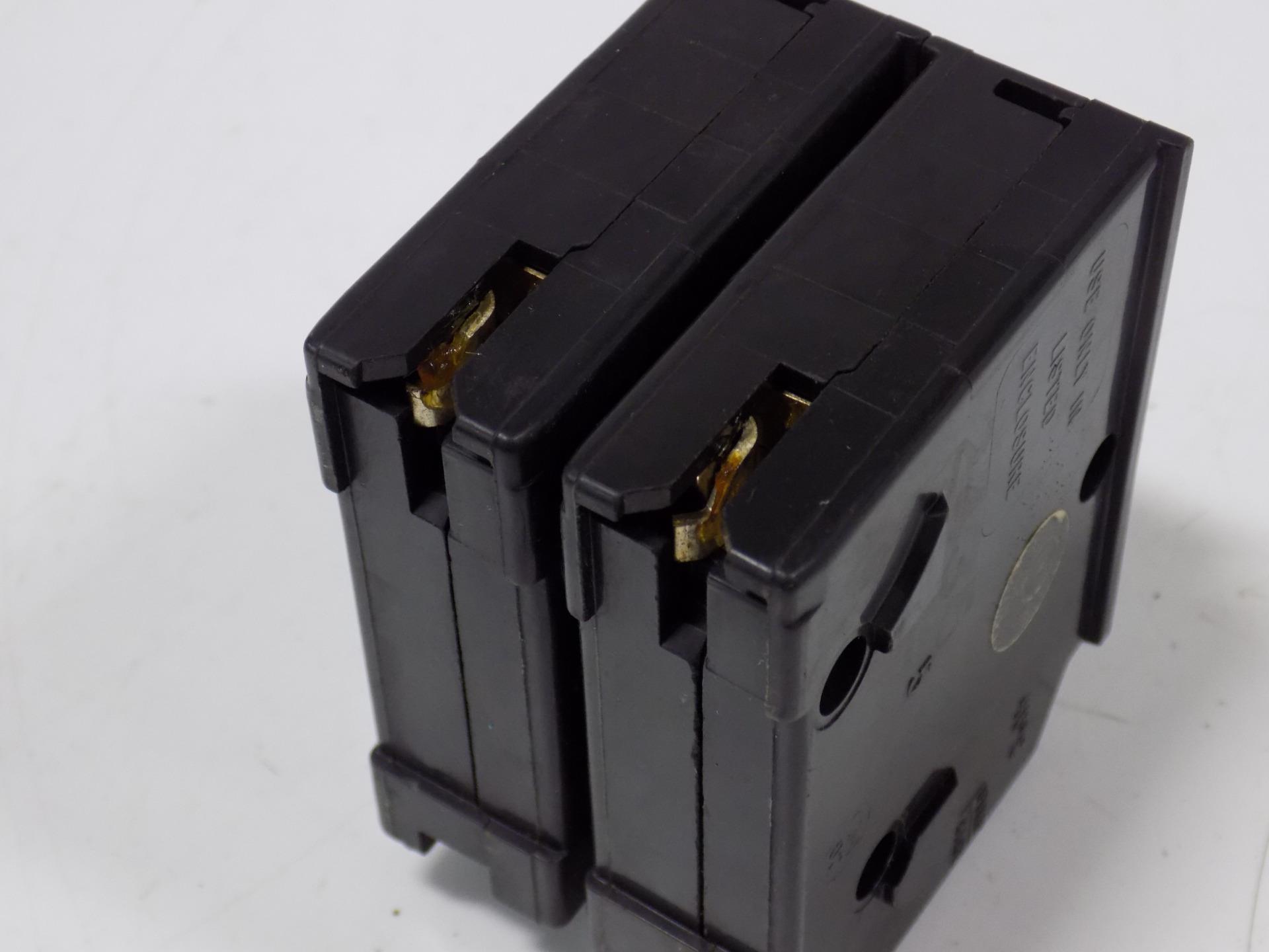 70AMP 2 POLE COMMON TRIP CIRCUIT BREAKER | eBay