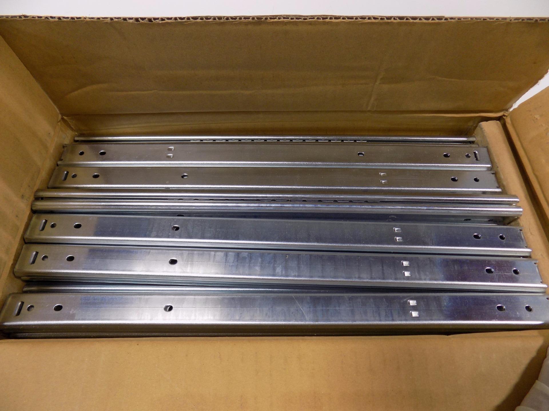 THK LINEAR SLIDE RAIL SRXY2740 / BDBSU4000 / 1110F NIB, 15 IN BOX eBay