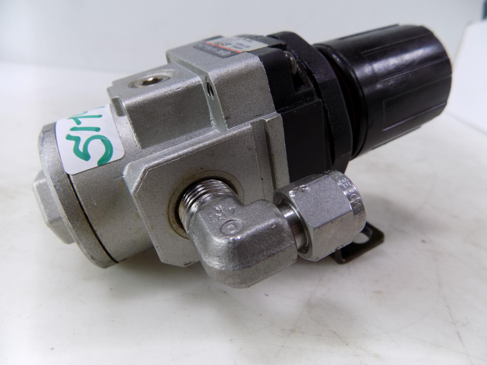 SMC 0.020.2MPa 0.22kgf/cm2 AIR REGULATOR AR3000 eBay