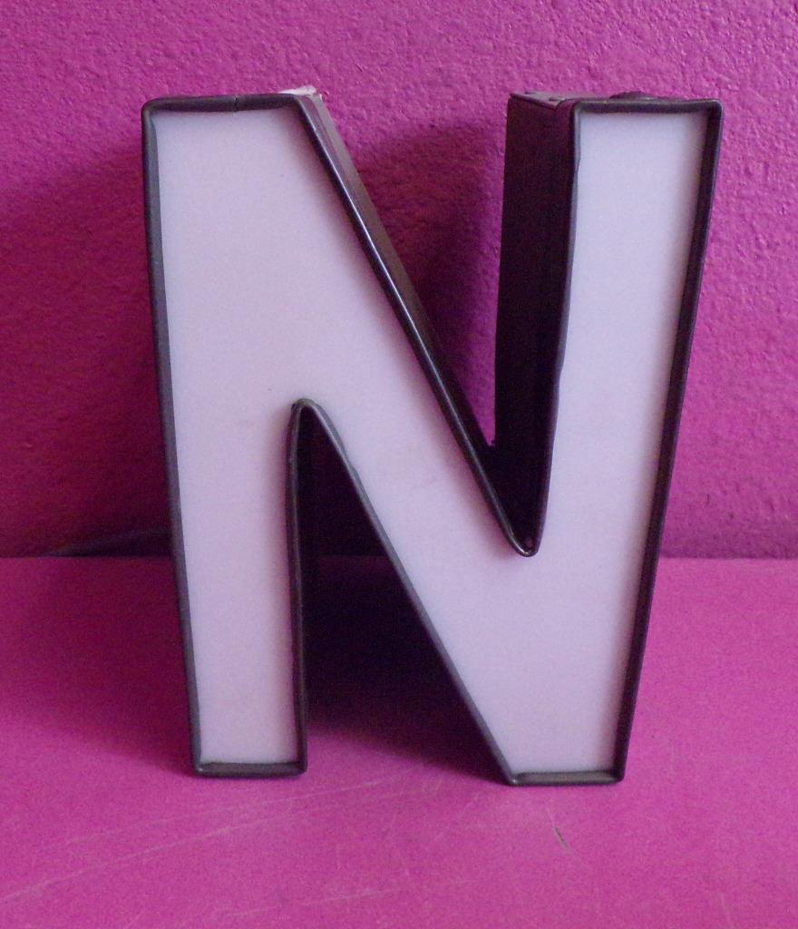 Cartas recuperadas 6"" x 4,5"" y 8"" x 6,5"" canal LED blanco exterior comercial - Imagen 2 de 12