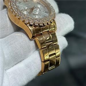 GUESS U0335L3 Rose Gold Stainless Steel Crystal Chronograph  display picture 3