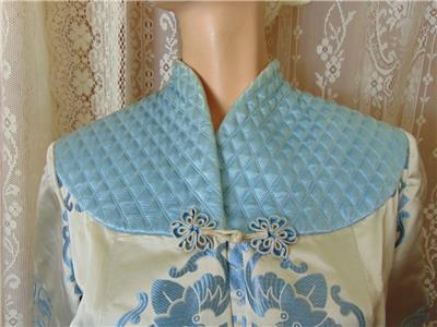 VTG 40s Ying Tai Co ORIENTAL FITTED SILK SATIN DRESSING GOWN ROBE W BATS  27W | eBay