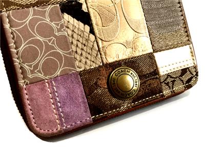 NICE Coach Signature Khaki Patchwork Zip Around Bifold Purse