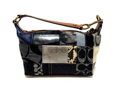 $175 free shipping ❌SOLD❌ Y2K Coach Denim Signature Mini