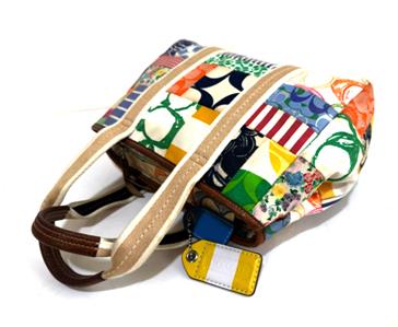 NICE COACH Y2K HAMPTON WEEKEND SIGNATURE MULTICOLOR PATCHWORK TOTE