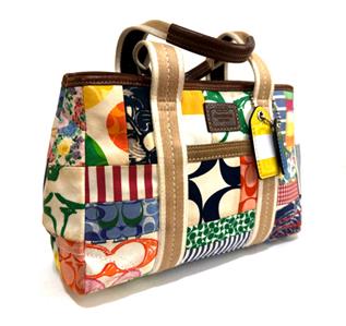NICE COACH Y2K HAMPTON WEEKEND SIGNATURE MULTICOLOR PATCHWORK TOTE