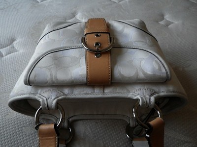 NEW COACH SOHO WHITE OPTIC SIGNATURE C SMALL TOTE BAG PURSE