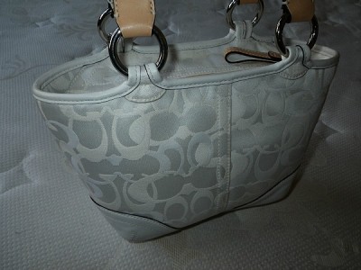 NEW COACH SOHO WHITE OPTIC SIGNATURE C SMALL TOTE BAG PURSE