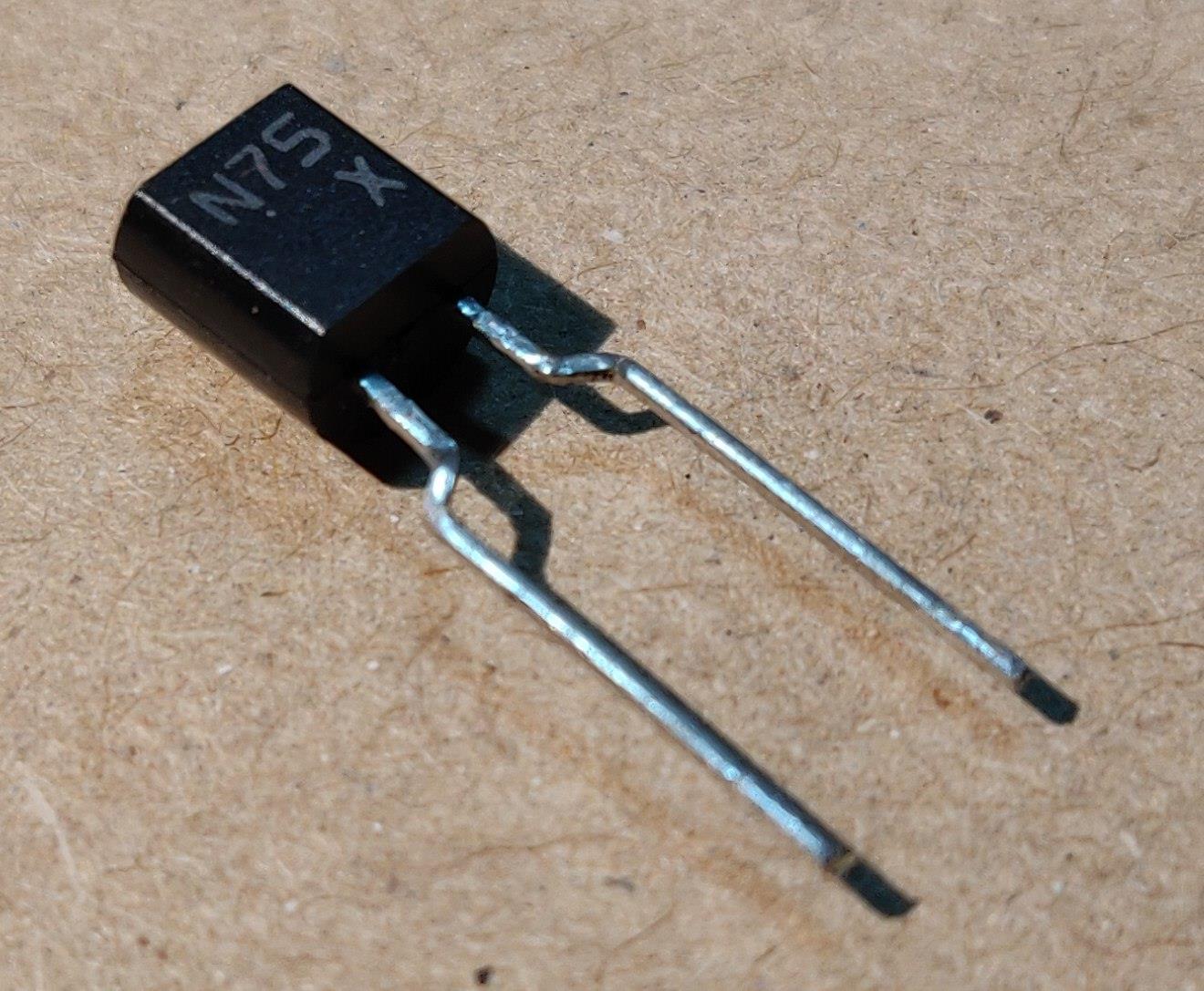 ICP-N10 0.4A 400mA / ICP-N75 2.7A IC Integrated Circuit Protector Fuse TO92-2 - Picture 4 of 4