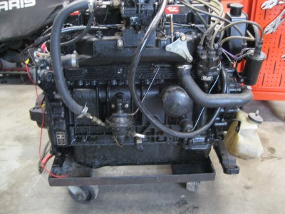 Mercruiser 165 HP 4 Cylinder Motor Used Engine Marine Boat Closed Loop ...