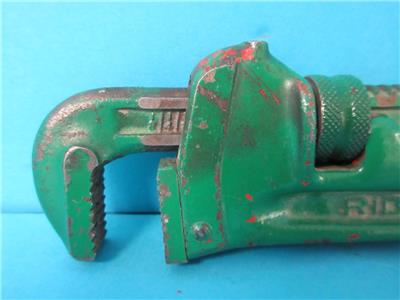 Vintage Ridge Tool Co. Rigid Pipe Wrench Heavy Duty 8 Vintage Ridge Tool Co. Rigid Pipe Wrench Heavy Duty 8