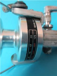 Vintage Daiwa 2500C Saltwater Ball Bearing Spinning Reel