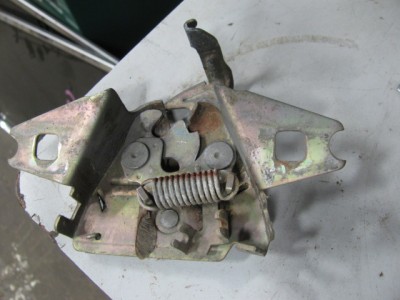 Hood Latch Lock Mechanism Vw Passat 90 97 B3 B4 Tdi 2 0